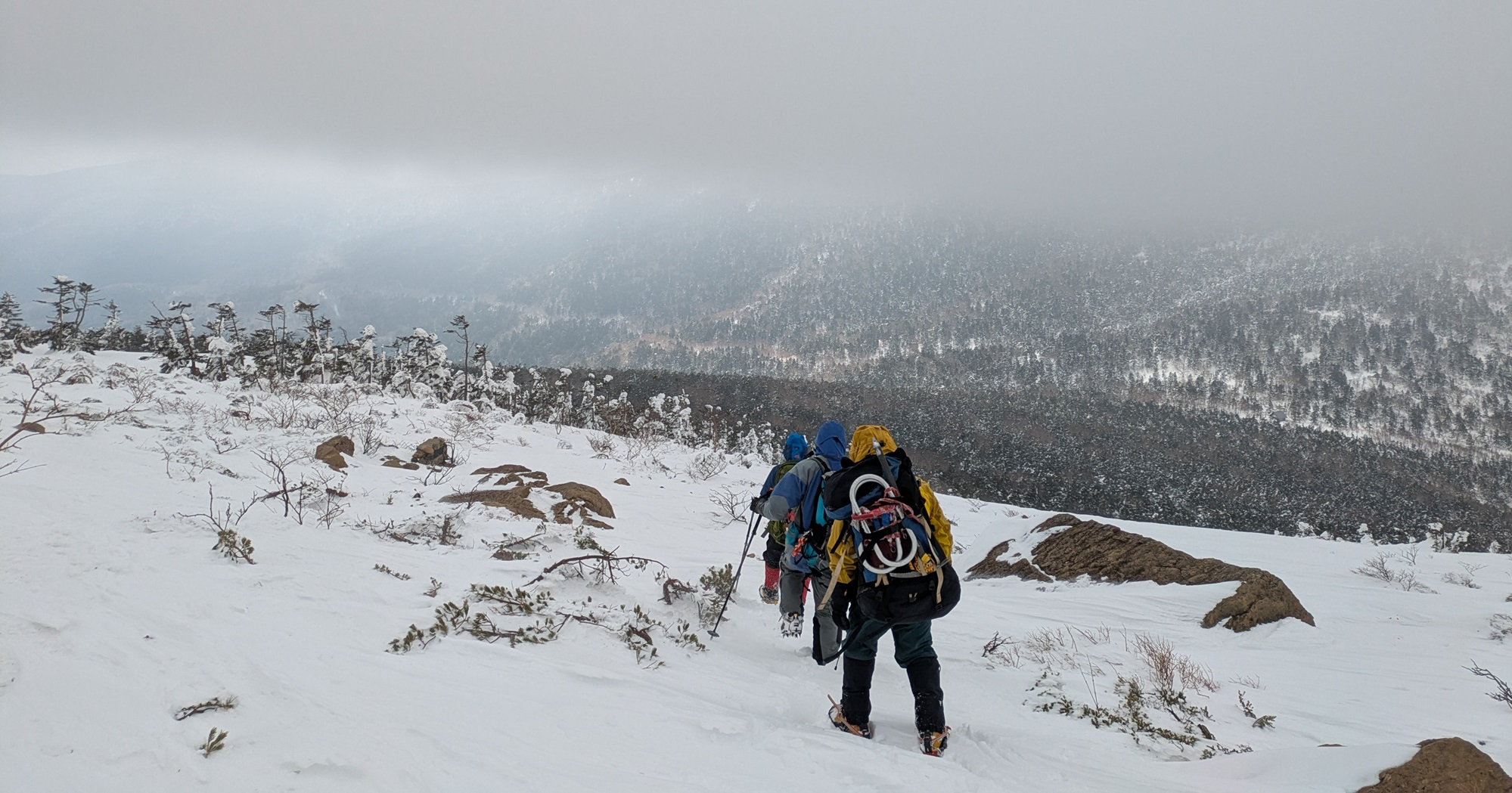 強風！冬の早池峰山
