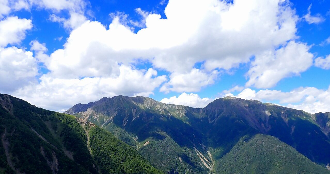 南アルプス　荒川三山と赤石岳